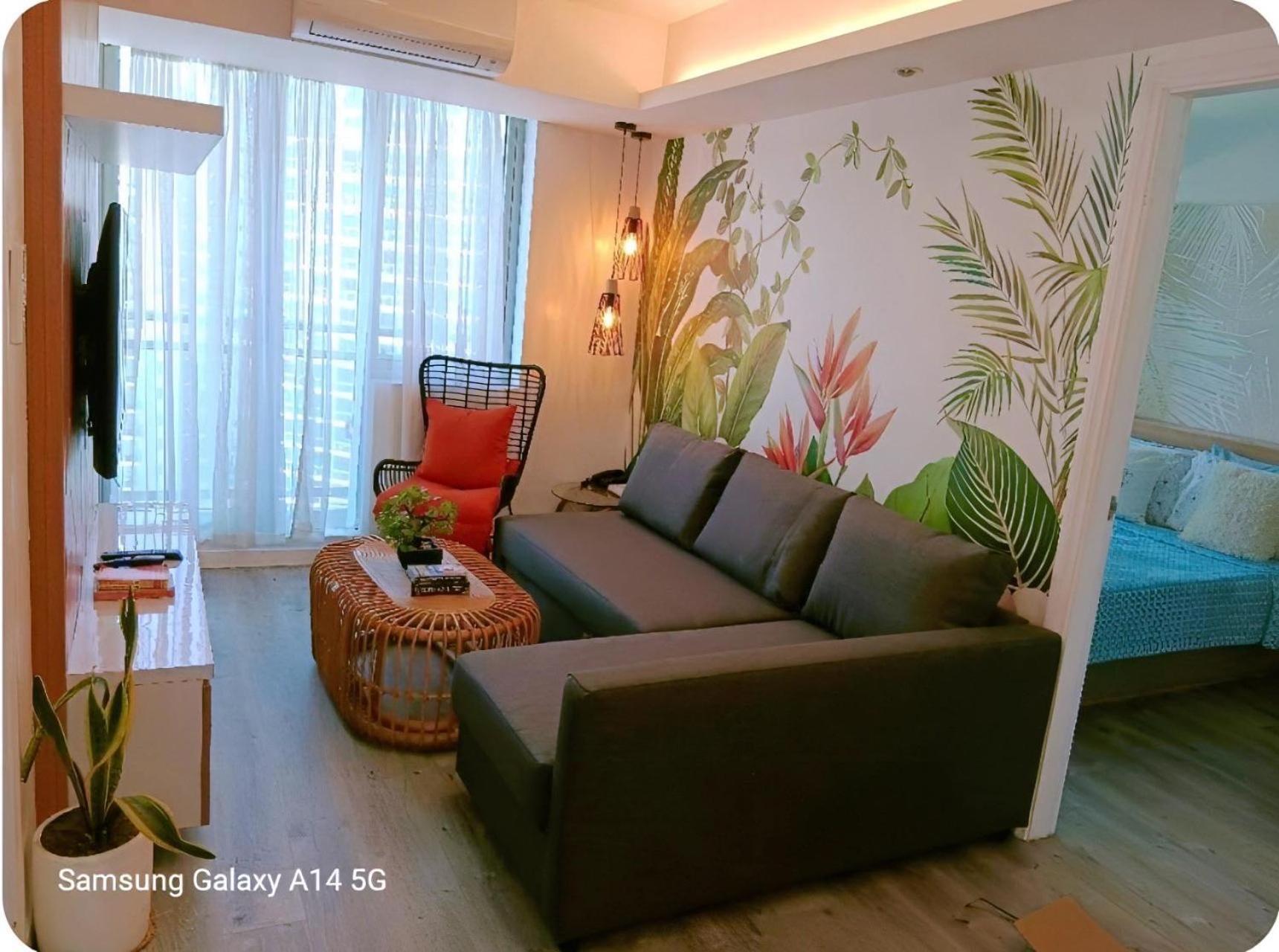 Manila Urban Resort At Azure מראה חיצוני תמונה