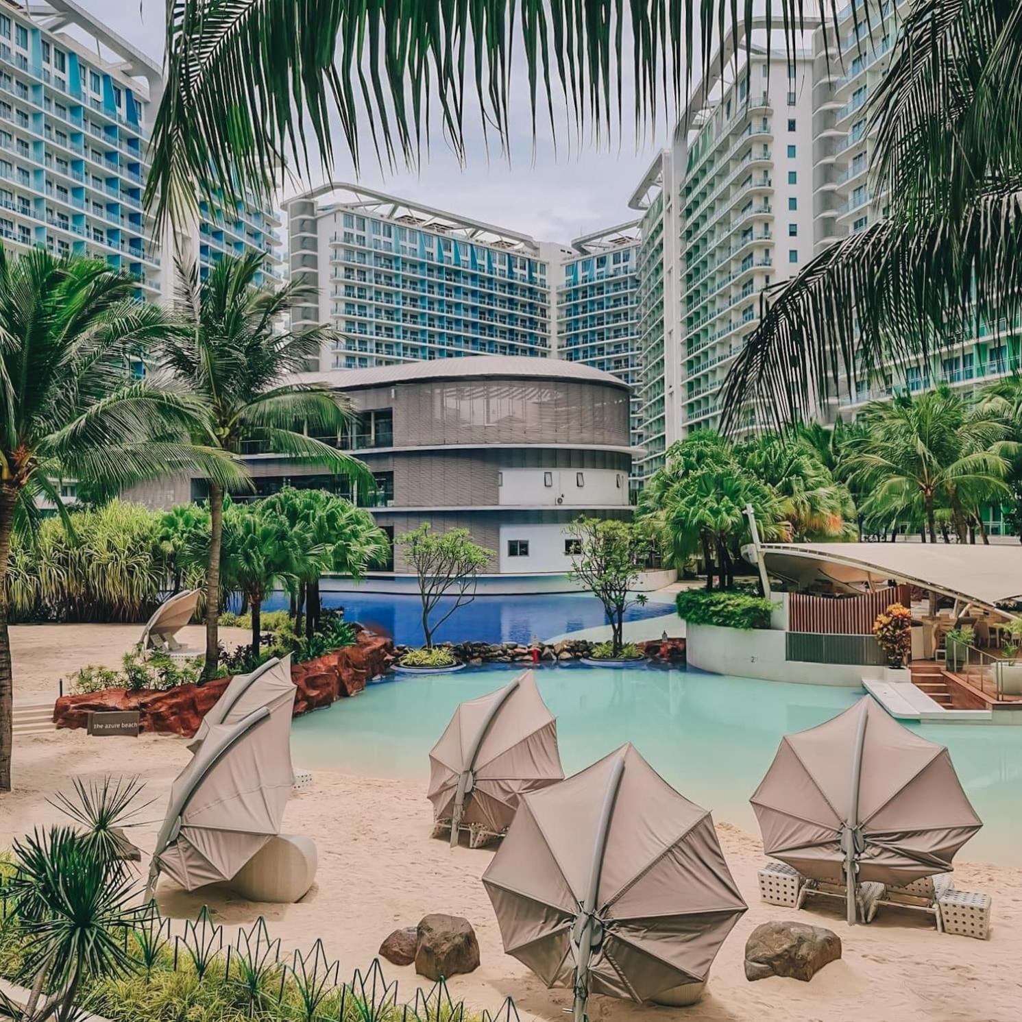 Manila Urban Resort At Azure מראה חיצוני תמונה