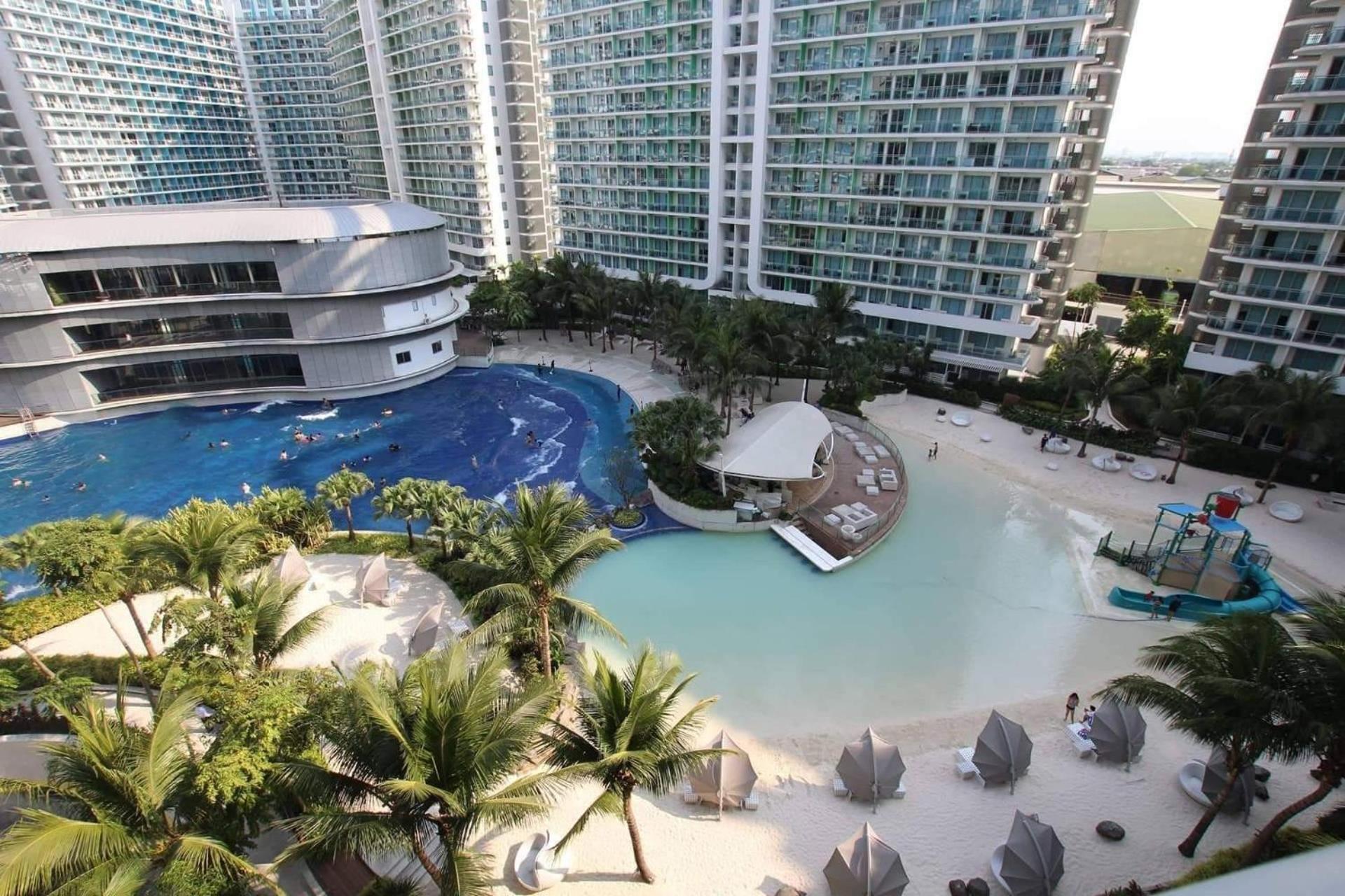 Manila Urban Resort At Azure מראה חיצוני תמונה
