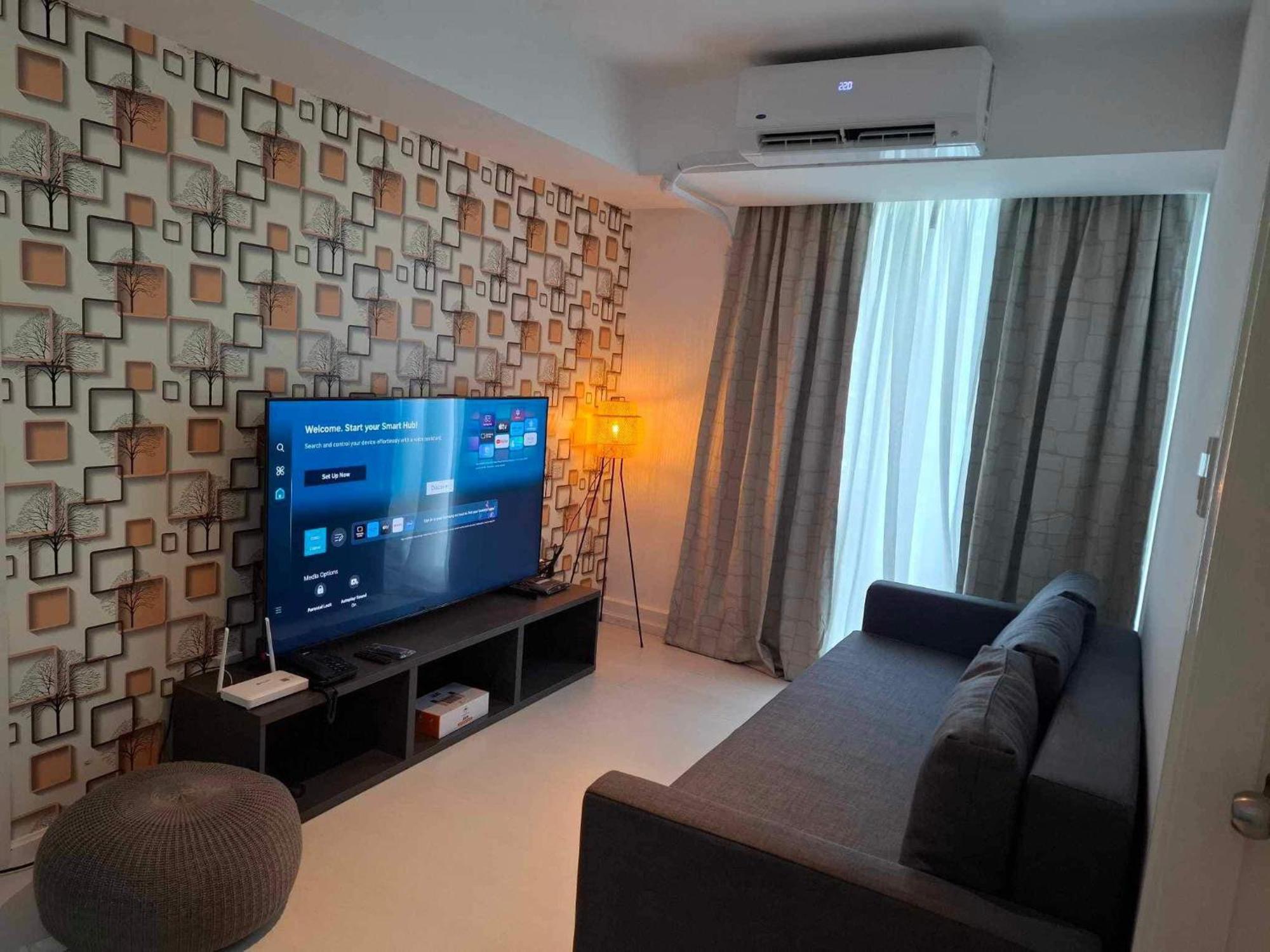 Manila Urban Resort At Azure מראה חיצוני תמונה